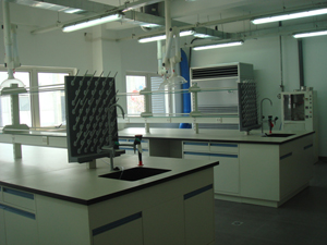 電子行業(yè)實(shí)驗(yàn)室家具工程案例